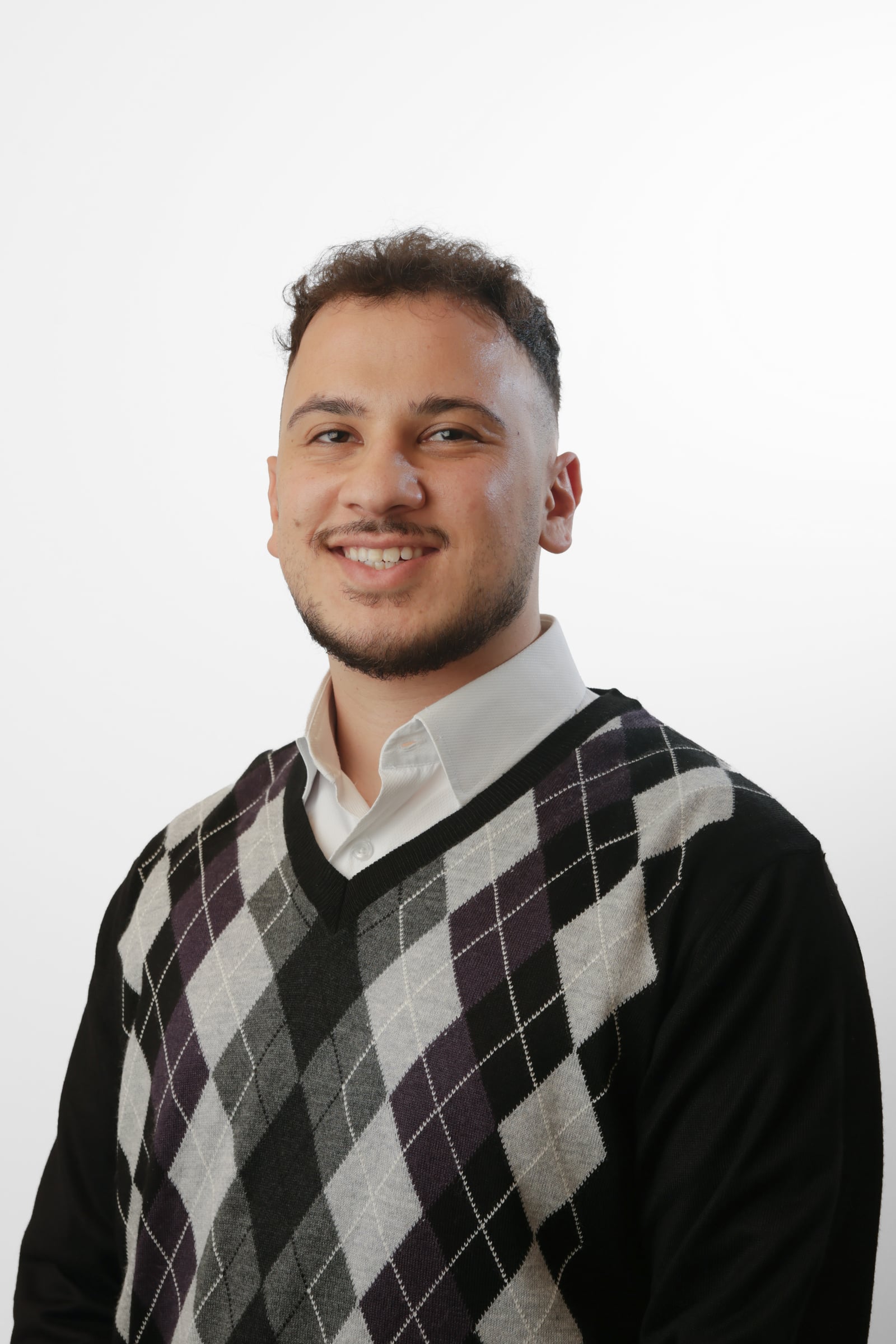 Mohammad Abu Khajil - creative professional